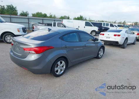 2013 Hyundai Elantra Gls from USA, damaged, VIN 5NPDH4AE7DH361553